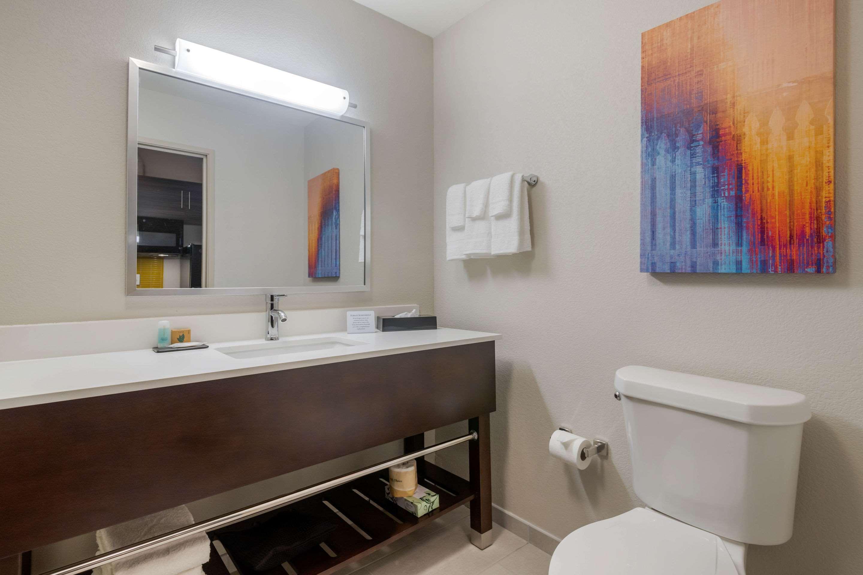 Hotel Mainstay Bricktown - Near Medical Center